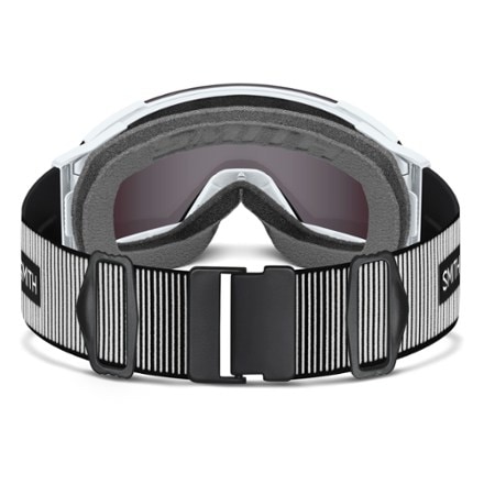 Smith I/O MAG XL ChromaPop Snow Goggles with gogglesoc - Low-Bridge Fit 2