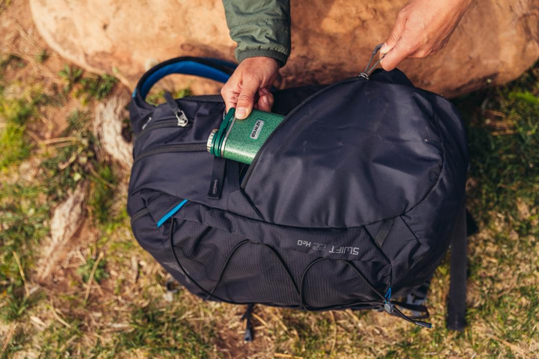 Location Image for Swift 22 H2O Hydration Pack - Closeout - Women's