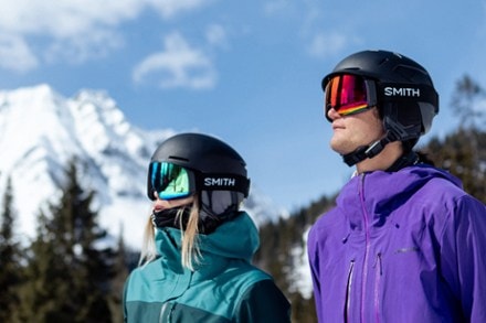 Smith 4D MAG ChromaPop Snow Goggles with gogglesoc - Low-Bridge Fit 9