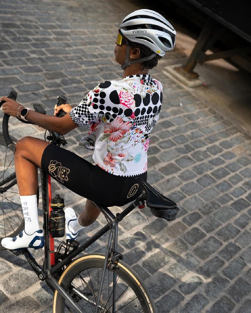 Location Image for Crop Top Cycling Jersey - Women's