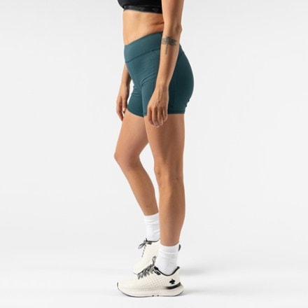 rabbit Speed Leggy 4" Shorts - Women's 3