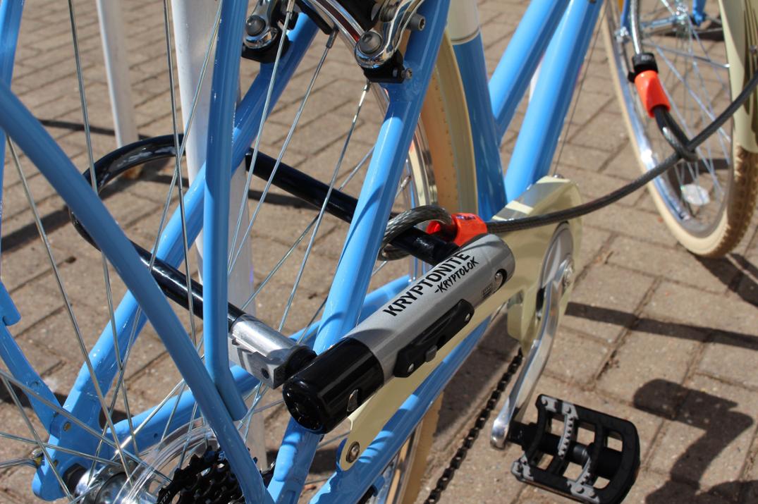 Location Image for U KryptoLok Standard U-Lock with Cable