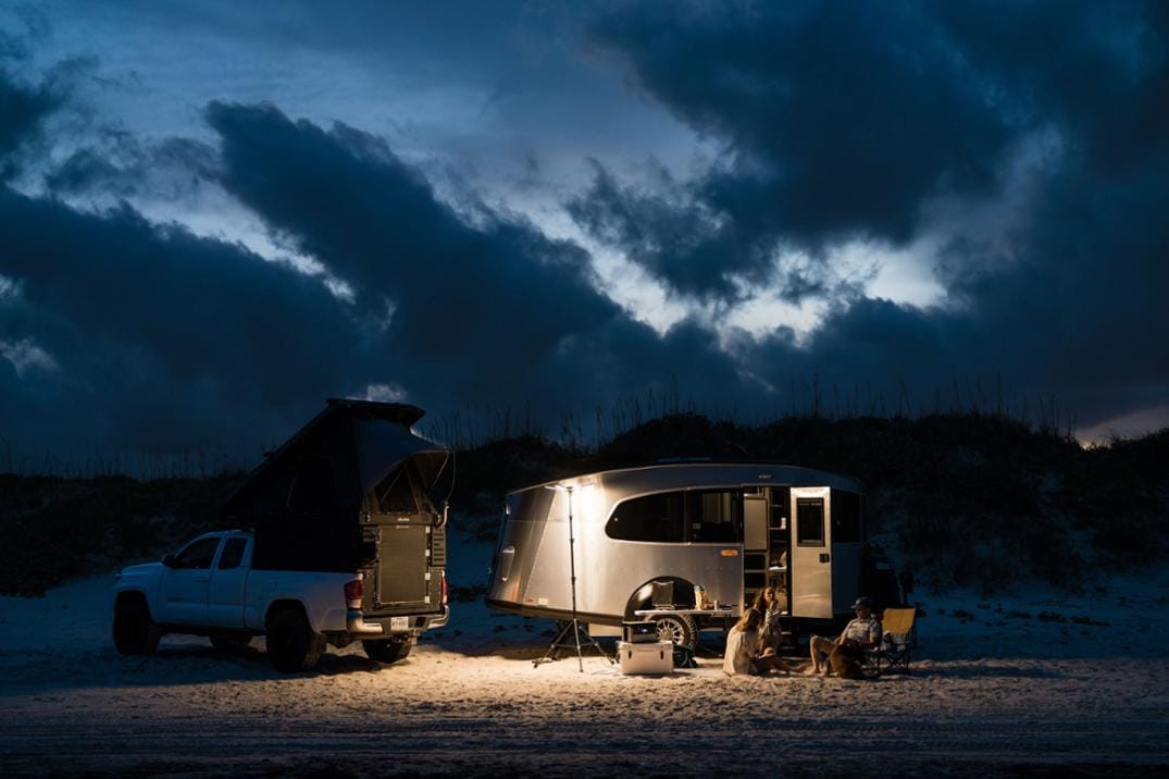 Location Image for Skylight Portable Area Light
