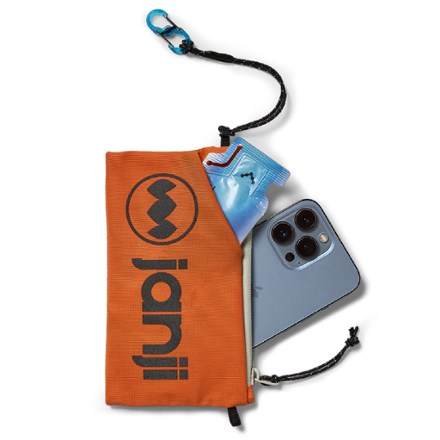 Janji Multipocket Zip Pouch 1