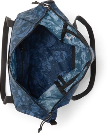 REI Co-op Stuff Travel Print Tote 2