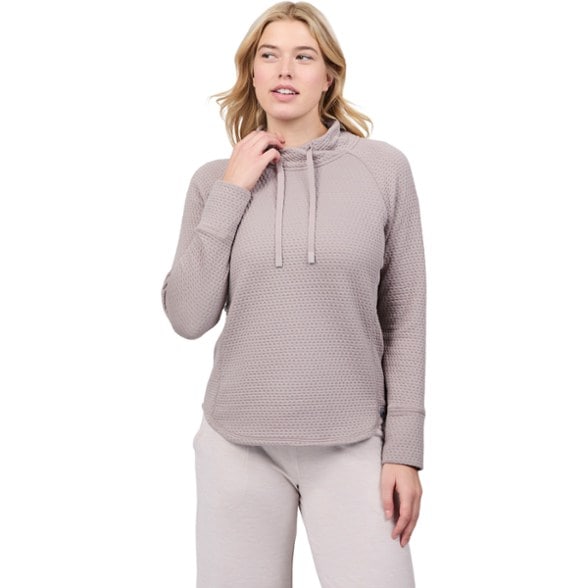 On Body Image of color Taupewood