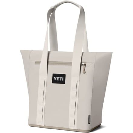 YETI Daytrip 20 L Insulated Tote Bag 1