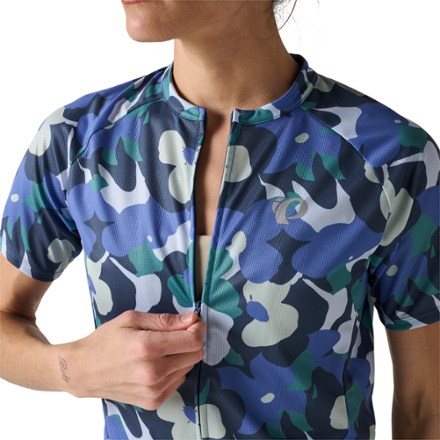 PEARL iZUMi Classic Cycling Jersey - Women's 6