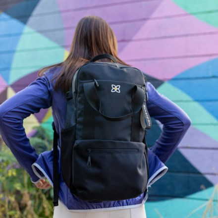 Location Image for Camden Tote Pack - Women's