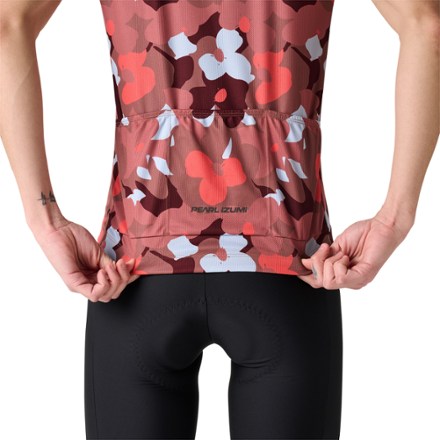 PEARL iZUMi Classic Cycling Jersey - Women's 7