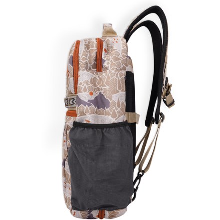kavu kit pack mini backpack Rope Bag maybe cycling along a mountain trail KAVU Packs and Bags |