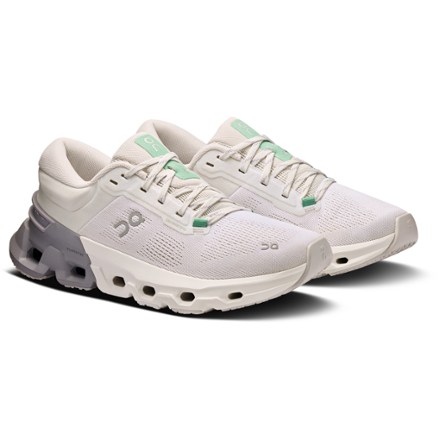 On Cloudflyer 5 Road-Running Shoes - Women's 2