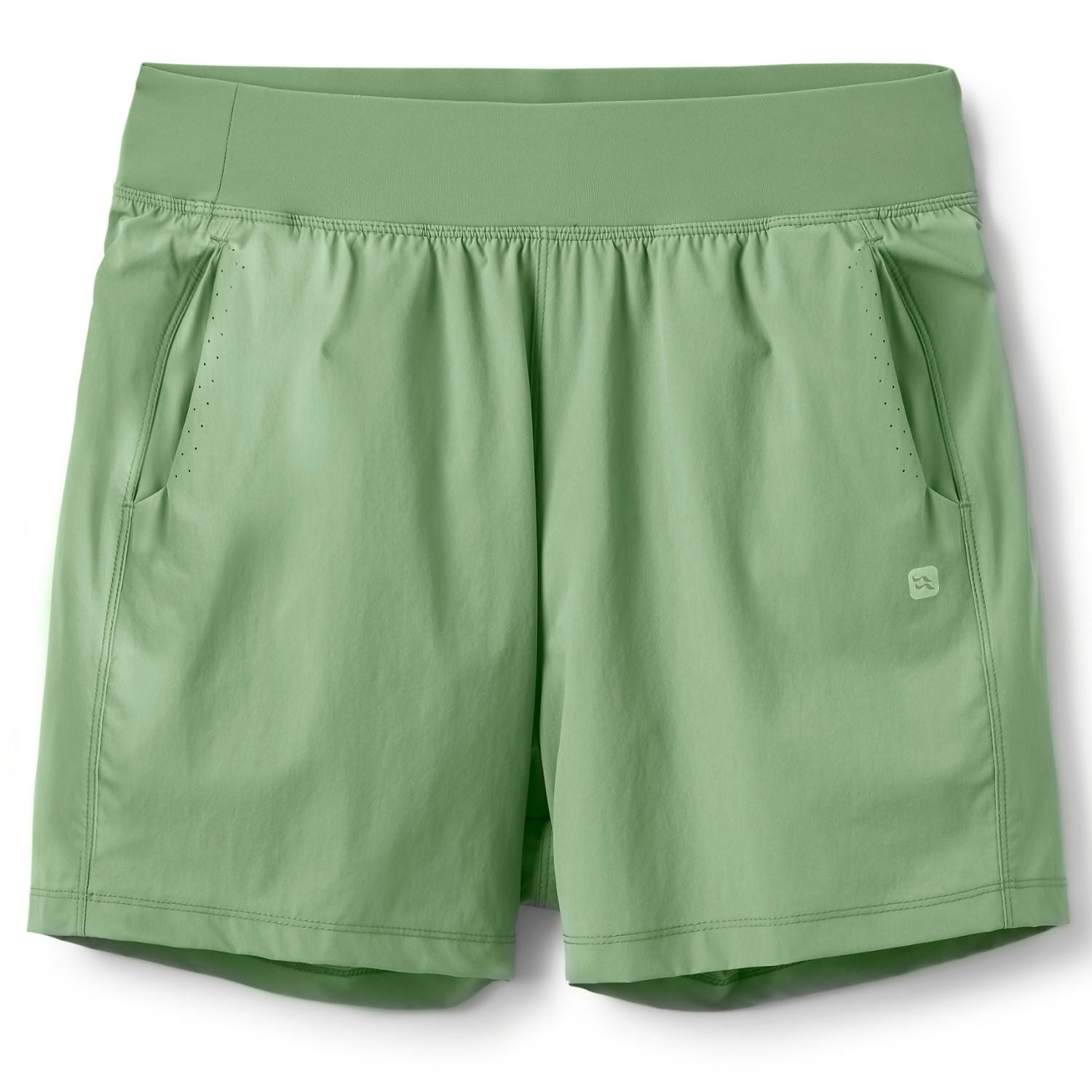 Momentum Shorts 6" - Women's