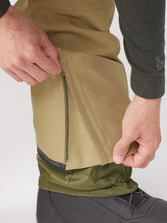 Burton GORE-TEX Reserve Bib Pants - Men's 7