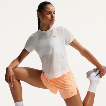 Nike Swift Breathe Dri-FIT T-Shirt - Women's 3