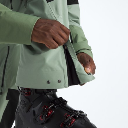 The North Face Summit Verbier GTX Bib Pants - Men's 7