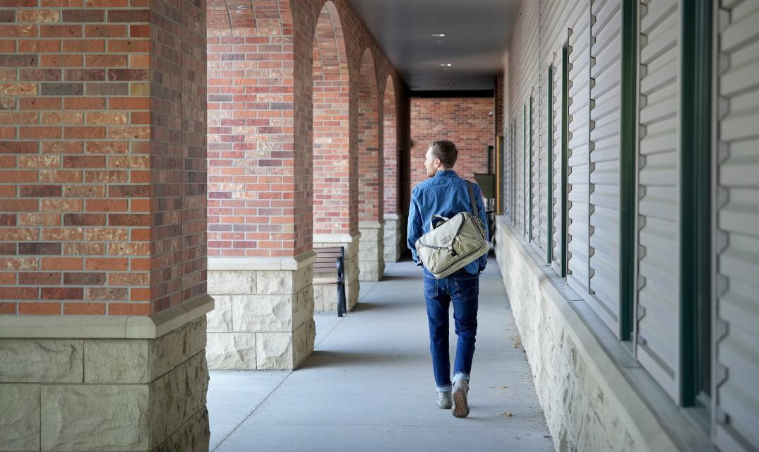 Location Image for 3-Way 18 Expandable Briefcase