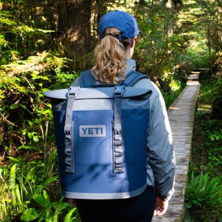 Yeti : Hopper M20 Backpack Cooler Navy