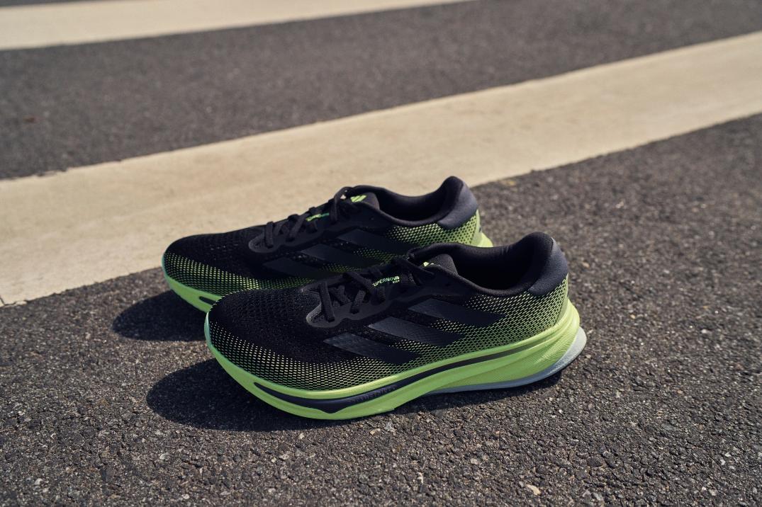 Location Image for Supernova Rise Road-Running Shoes - Men's