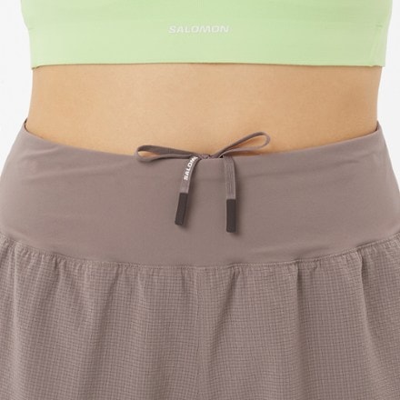 Salomon Sense Aero Stow 4" Shorts - Women's 4