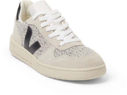 VEJA V-10 Shoes - Women's 2