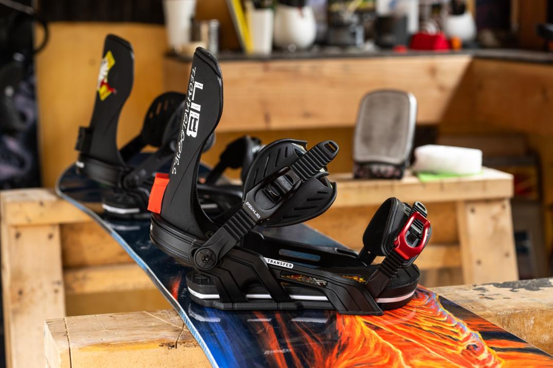 Location Image for Bent Metal x Lib Tech Transfer Snowboard Bindings - 2024/2025