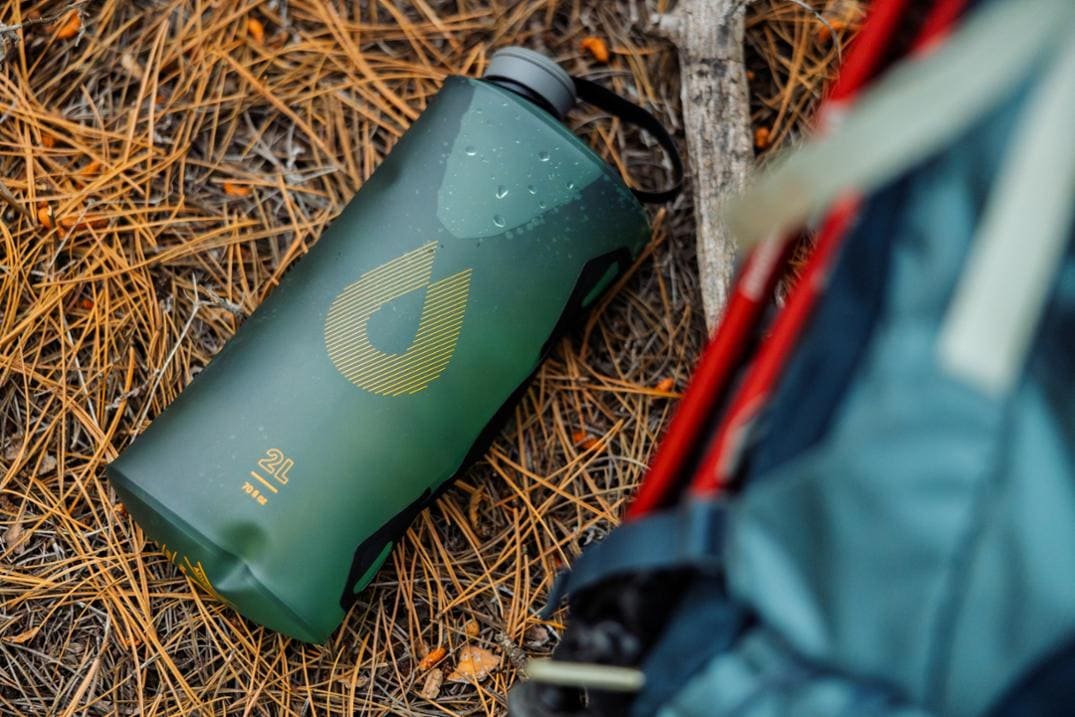 Location Image for Seeker 2L Collapsible Water Container - 70 fl. oz.