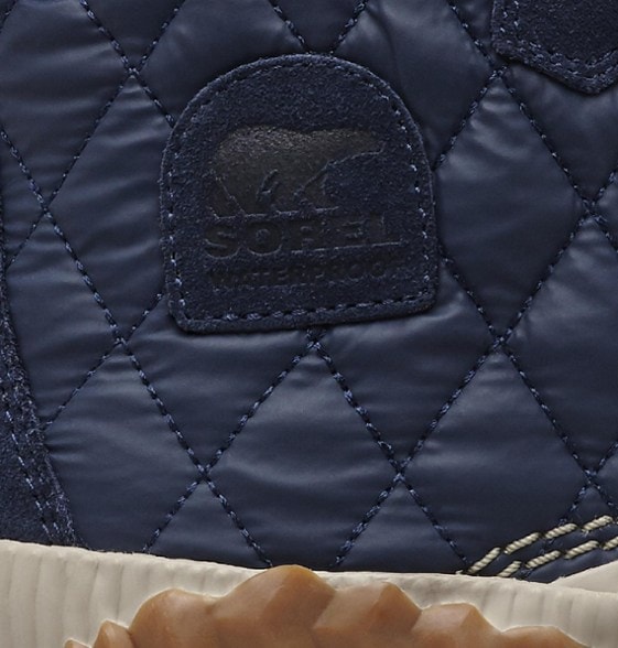 Detail Image of color Collegiate Navy