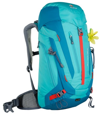 Deuter Women's ACT Trail 28 SL Pack