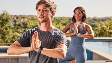Fitbit Sense 2 5