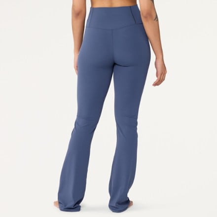 Vuori AllTheFeels Slim Flare Pants - Women's 2