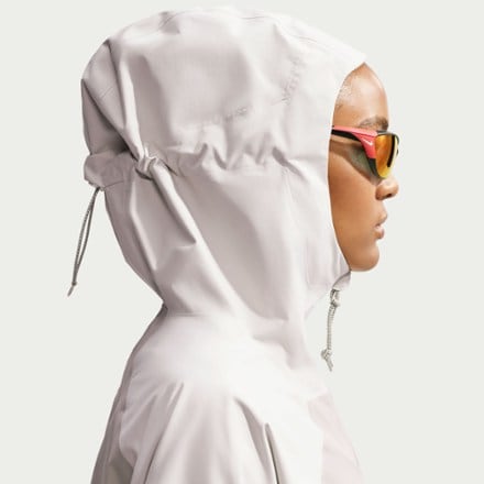 Nike ACG Phantazma Rain Jacket - Women's 6