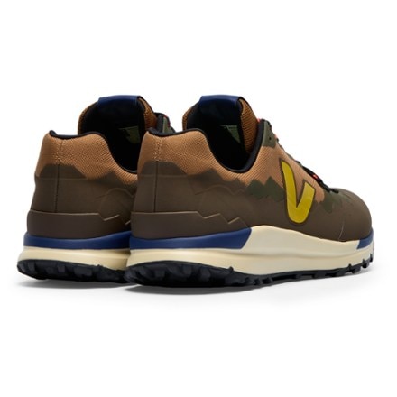 VEJA Fitz Roy VEJA x Buff Shoes - Men's 2