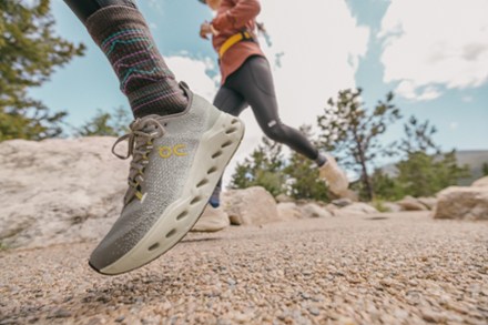 Location Image for Cloudsurfer Max Road-Running Shoes - Men's