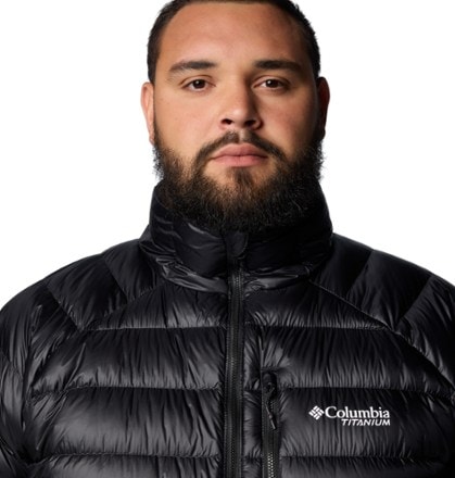 Columbia Arctic Crest Down Jacket - Men's 4