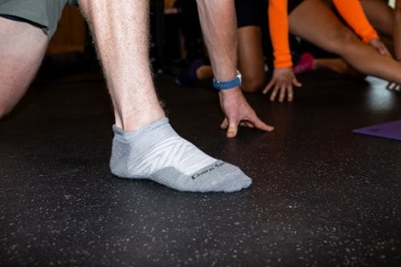 Darn Tough Run No-Show Tab Ultralightweight Cushion Socks - Men's 3