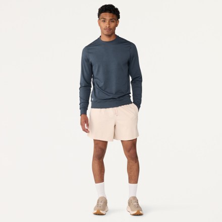 Vuori Ponto Performance Crew Sweater - Men's | REI Co-op