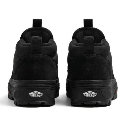 Vans Mid-Slip Puff Boots 2