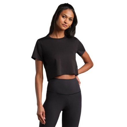 RHONE Serene Cropped Shirt - Women's 1