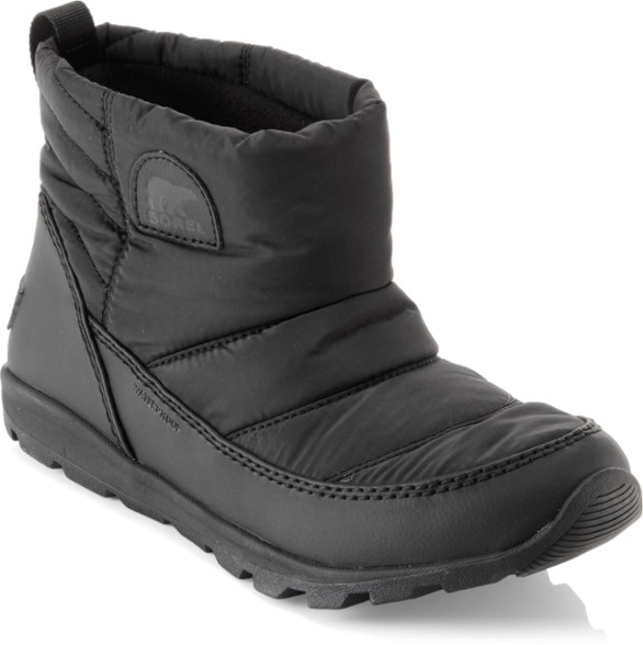 women camping boots