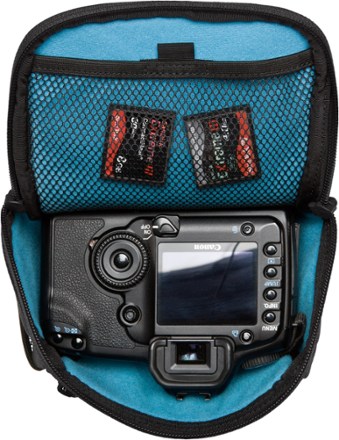 IN-USE (Black/Black/Black)