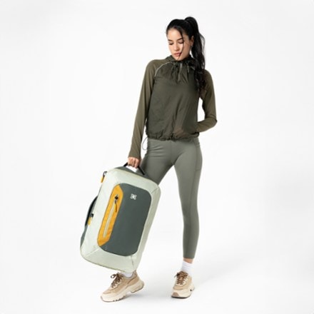 Sherpani Santiago 35 L Travel Pack 9