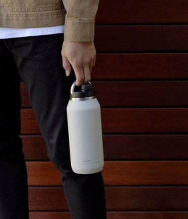 Purist Founder Vacuum Water Bottle with Union Top - 32 fl. oz. 4