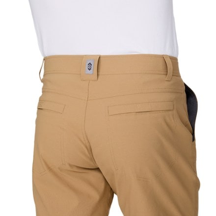 Free Country Nylon Stretch Casual Shorts - Men's 4