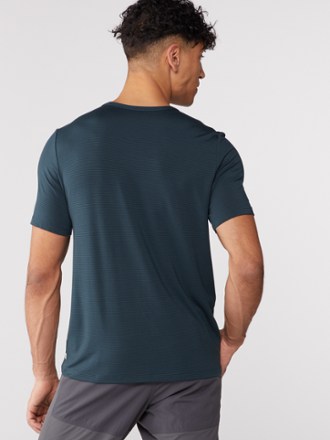 Vuori Linear T-Shirt - Men's 2