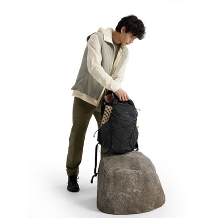 Arc'teryx Atom Insulated Vest - Men's 3