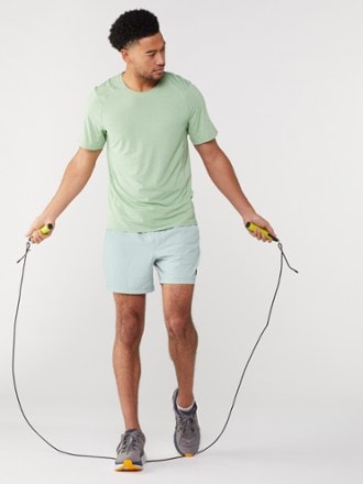 Vuori Kore Shorts - Men's 5" Inseam 3