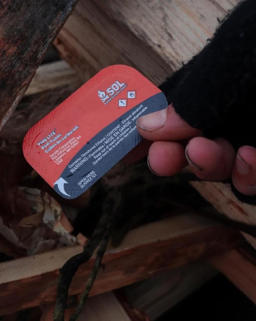 Location Image for Fire Lite Fuel Cubes - Box