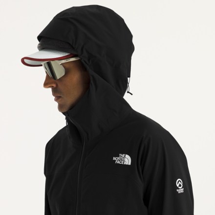 The North Face Summit Series Off-Width Jacket - Men's 4