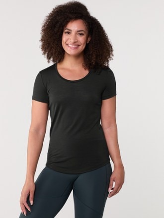 Icebreaker 125 Cool-Lite Merino Blend Sphere III Scoop T-Shirt - Women's 1